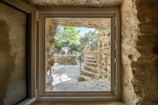 Propriete à vendre : Exceptionnel ensemble de Bories au cœur du Luberon, à Gordes (84) 3 suites, piscine