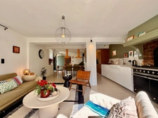 Village farmhouse with garden and swimming pool in a hamlet of Murs, 7 minutes from Gordes