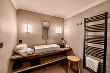 House for sale, 8 rooms, SAINT SATURNIN LES APT (84)
