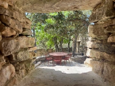 Propriete à vendre : Exceptionnel ensemble de Bories au cœur du Luberon, à Gordes (84) 3 suites, piscine
