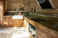Propriete à vendre : Exceptionnel ensemble de Bories au cœur du Luberon, à Gordes (84) 3 suites, piscine