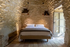 Propriete à vendre : Exceptionnel ensemble de Bories au cœur du Luberon, à Gordes (84) 3 suites, piscine