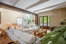 Bastide for sale comprising 4 suites, 1 annex with swimming pool on adjoining land of nearly one hectare OPPEDE (84)