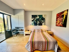 Mas rénové à vendre en campagne de OPPEDE (84), près 200 m2, 3 chambres sur terrain attenant piscinable de près de 1075 m2.