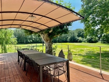 Dpt Vaucluse (84), à vendre GORDES propriété de 465 m2 en pierre avec 11 chambres sur près de 5 ha