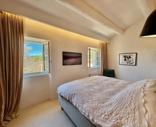 Village farmhouse with garden and swimming pool in a hamlet of Murs, 7 minutes from Gordes