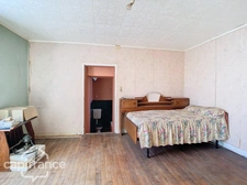 Maison à vendre 7 pièces GEAY (79)