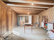 Maison à vendre 7 pièces GEAY (79)
