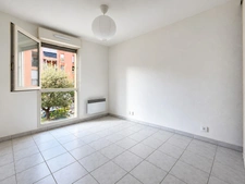 Appartement  T3 de 68 m², terrasse, ascenseur et garage GRASSE (06)