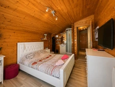Maison bois 181 m² + maison indépendante 48 m² –  à vendre 7 pièces  ANDON (06)