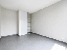 Grasse – Appartement T3 de 60 m² avec terrasse, garage et parking 