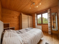 Maison bois 181 m² + maison indépendante 48 m² –  à vendre 7 pièces  ANDON (06)