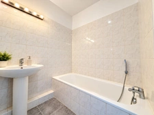 Appartement  T3 de 68 m², terrasse, ascenseur et garage GRASSE (06)