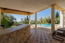 Villa contemporaine de prestige – Vue mer – Piscine chauffée & jacuzzi – Saint-Jean Grasse