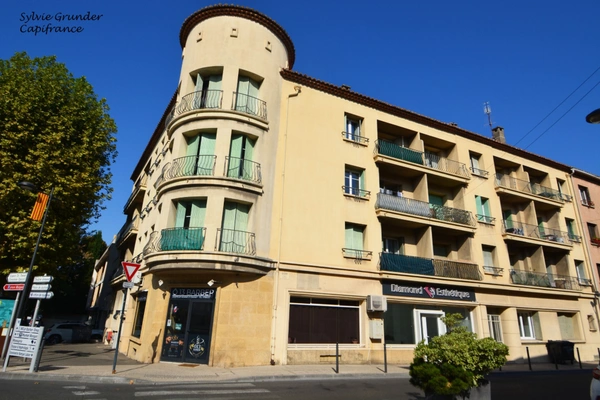 Appartement à vendre 2 pièces SALON DE PROVENCE (13)