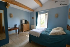Dpt Bouches du Rhône (13), à vendre proche de  Salon-de-Provence maison P7   