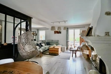 Maison non mitoyenne à vendre 5 pièces 118m² jardin et piscine