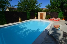 Maison à vendre 4 pièces LANCON PROVENCE (13) avec jardin et piscine