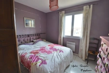 Maison à vendre 5 pièces ENTRESSEN (13)avec Jardin