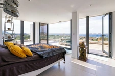 Penthouse en duplex à Pointe rouge,160m² face à la mer