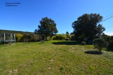 Propriété de plain-pied à vendre 5 pièces POURRIERES (83) 2725m² de terrain et SPA