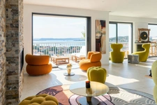 Penthouse en duplex à Pointe rouge,160m² face à la mer