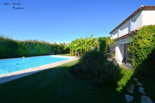 Dpt Vaucluse (84), for sale VILLELAURE house P5 of 178 m² - Land of 1,500.00 m²