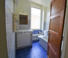 Dpt Bouches du Rhône (13), à vendre MIRAMAS maison P6 de 124 m² - 5 chambres cour arborée 