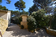 Dpt Bouches du Rhône (13), à vendre proche de  Salon-de-Provence maison P7   