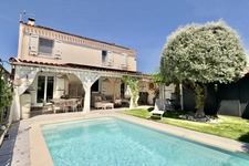 Maison non mitoyenne à vendre 5 pièces 118m² jardin et piscine