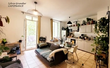 Appartement dans immeuble bourgeois T2  56m² SALON DE PROVENCE (13)