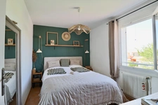 Maison non mitoyenne à vendre 5 pièces 118m² jardin et piscine