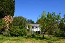 Maison à vendre 6 pièces SENAS (13)avec dépendance piscine lagon et parc arboré