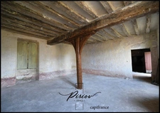 Ensemble immobilier en pierres, maison et dépendances, 4 600 m²