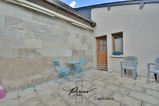 Charmante maison en pierres - située au coeur des Rosiers sur Loire