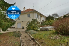 Pavillon 113 M², plain pied, 4 chambres, 1700 m² de terrain clos