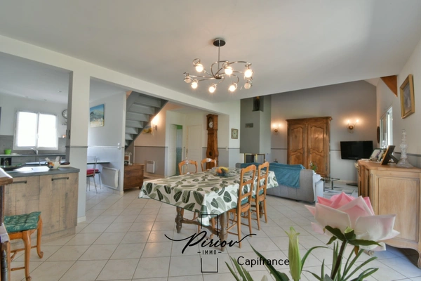 Pavillon 2000 - Plain Pied - 2 sdb - 134 m² - véranda - jardin clos