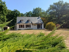 Maison familiale, environnement boisé, vie de plain pied