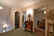 Pavillon, plein pied, 5 chambres, 2 salles de bains, sous sol complet