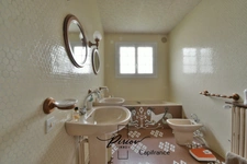 Maison familiale au coeur de Doué la Fontaine - Potentiel de 6 chambres 