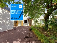 Maison de ville, vie de plain pied, 2 salles d'eau, 3 chambres