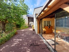 Maison de ville, vie de plain pied, 2 salles d'eau, 3 chambres