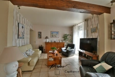 Propriété 5 chambres, dépendances, proche commerces et services