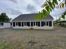 Pavillon plain pied, 3 chambres, 1230 m² de terrain clos de murs