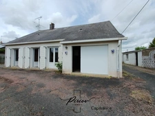 Pavillon plain pied, 3 chambres, 1230 m² de terrain clos de murs