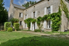 Propriété - 8 000 m² - Dépendances