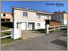Maison rénovée avec 3 chambres, terrain, garage CHABRELOCHE (63)