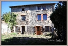 Maison 4 chambres, 3 granges, terrain de 1200 m², CELLES SUR DUROLLE (63)