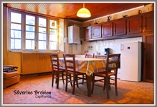 🏡 Grande maison à rénover + atelier – Idéale pour famille ou investisseur – Celles-sur-Durolle (63)