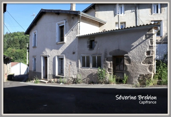 Maison à rénovée, 4 pièces, terrain attenant et non attenant LA MONNERIE LE MONTEL (63)